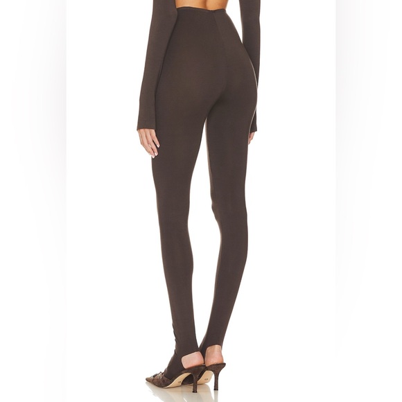 Brand new Norma Kamali leggings with footie- black colour available - Picture 7 of 9
